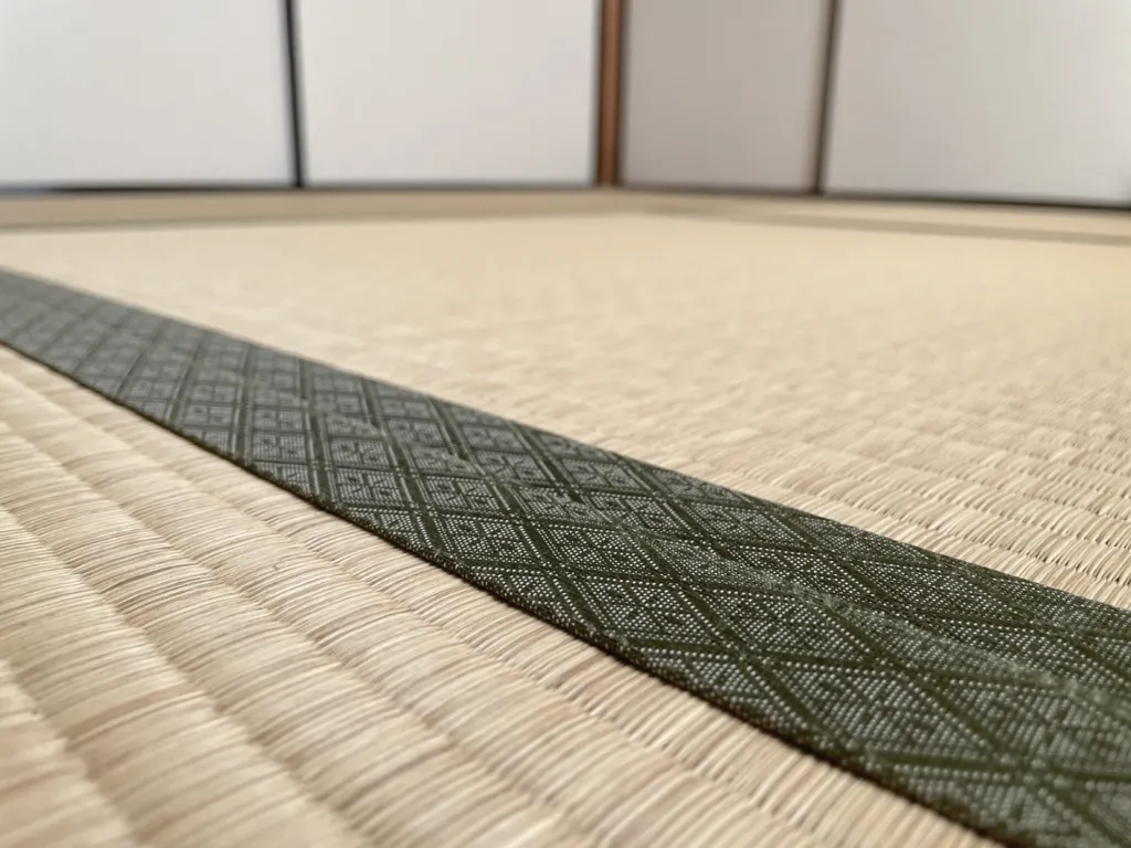 内装工事（畳の張替えと壁のクロス張替え）