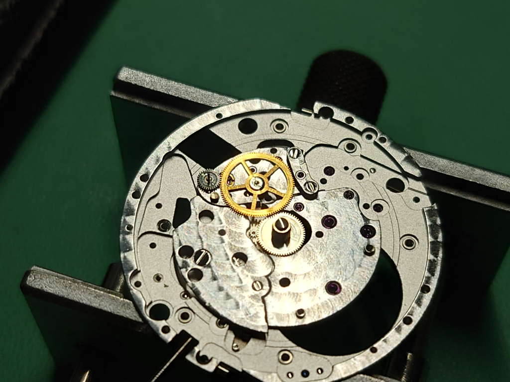 裏側スモールセコンド機構の分解