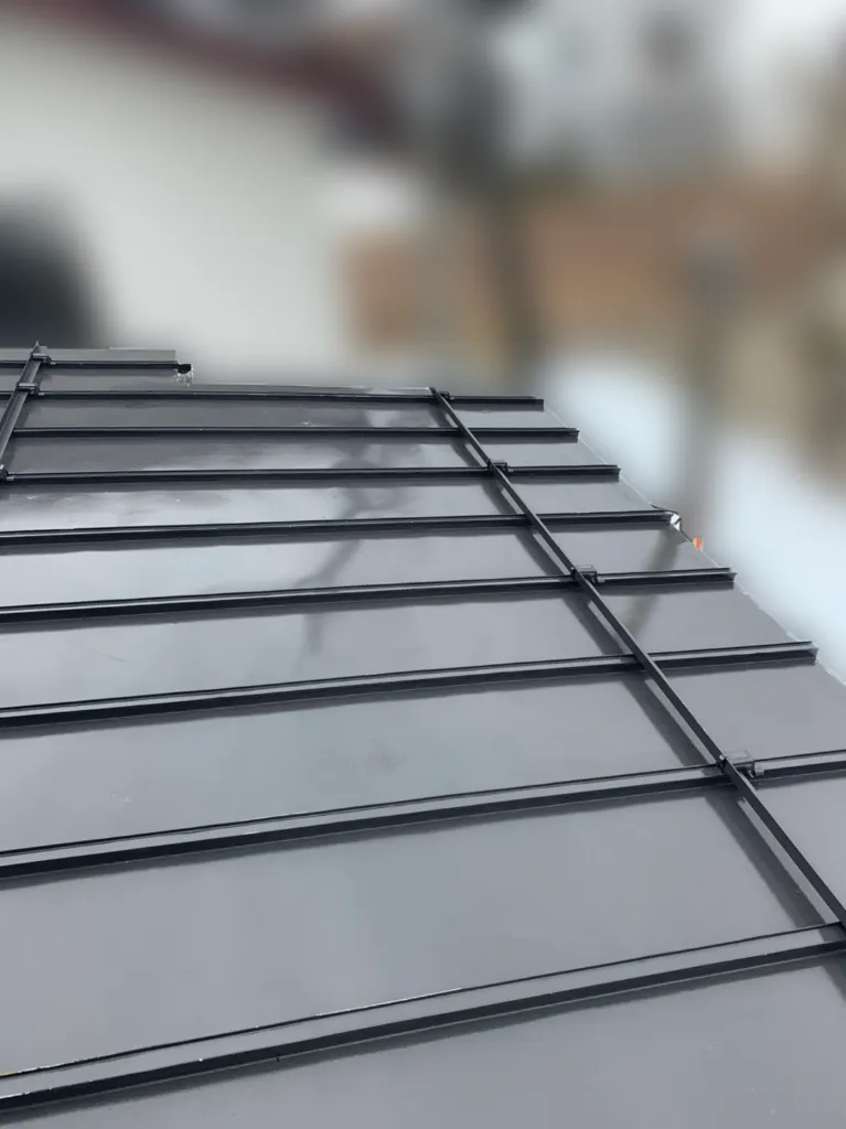 屋根塗装施工例①