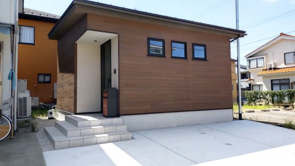 ホームページを開設しました