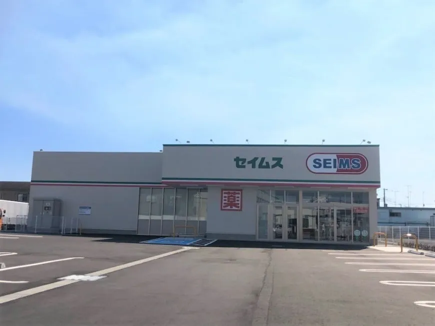   ﾄﾞﾗｯｸﾞｾｲﾑｽ厚木下川入店